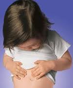 belly button little girl